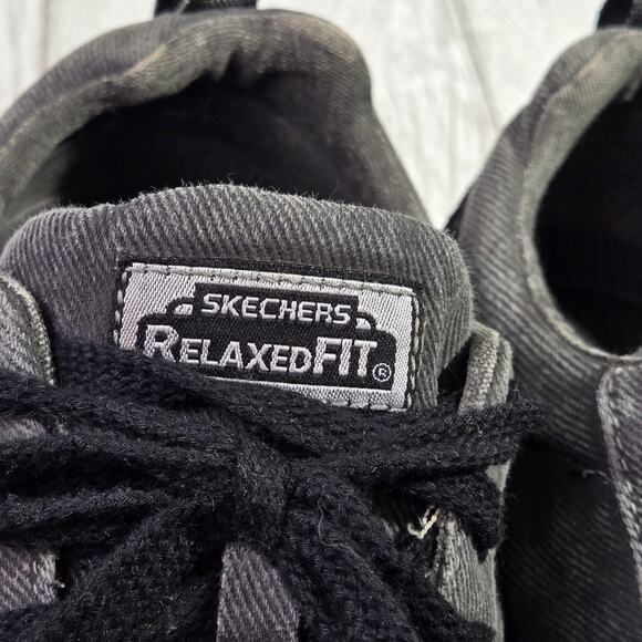 Skechers Relaxed Fit Memory Foam Shoes Men’s Size 12 Dark Gray Comfort Gorpcore - Picture 8 of 10